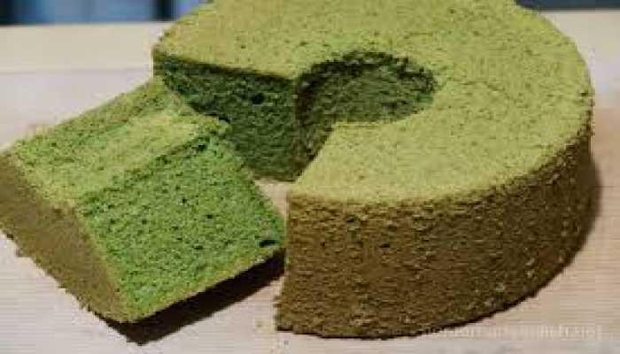Matcha Chiffon Cake with tea/coffee